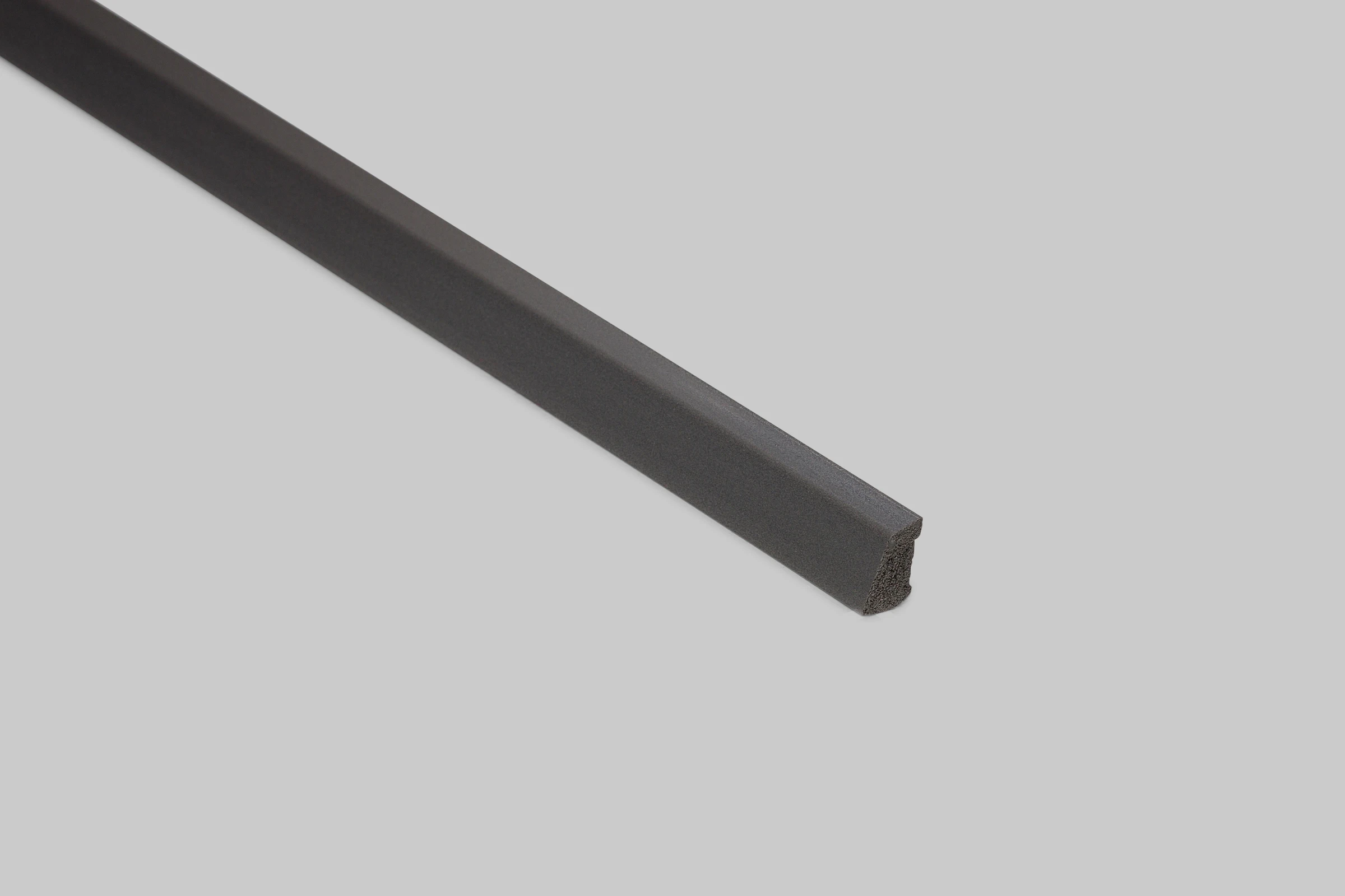 Universalleiste 250 cm 10x16 mm, Schwarz