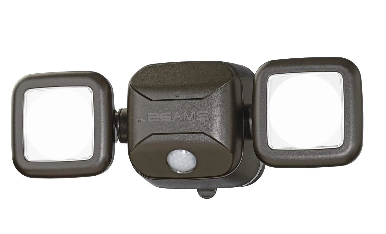 Der schwarz braune batteriebetriebene LED-Scheinwerfer MB3000 ist mit seine