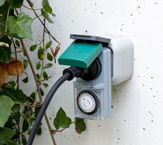Zeitschaltuhr außen IP44 mechanisch Standard 48 Schaltzeiten grau-grün