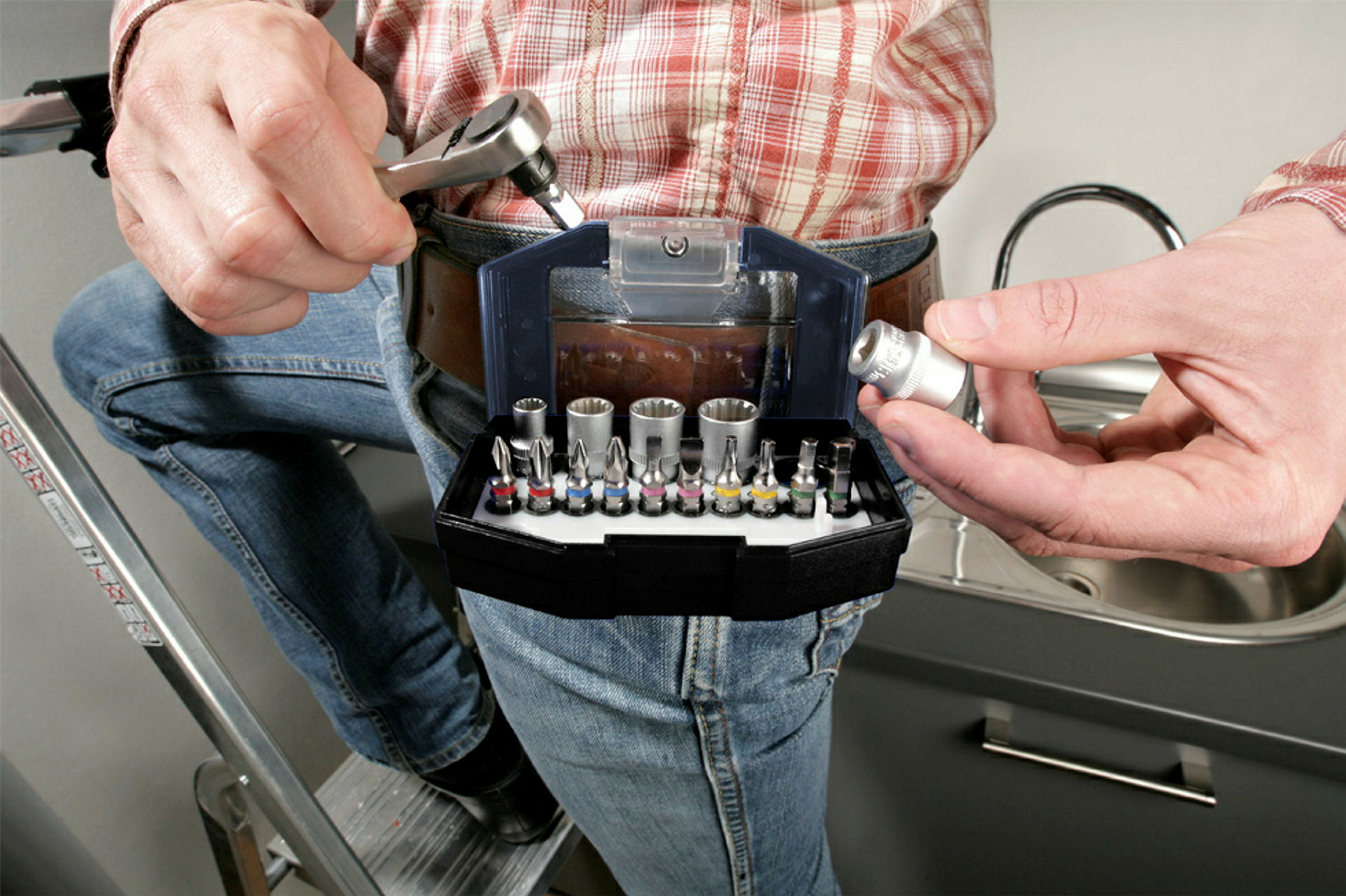 BITS and SOCKETS, Bit-Box 17-tlg.