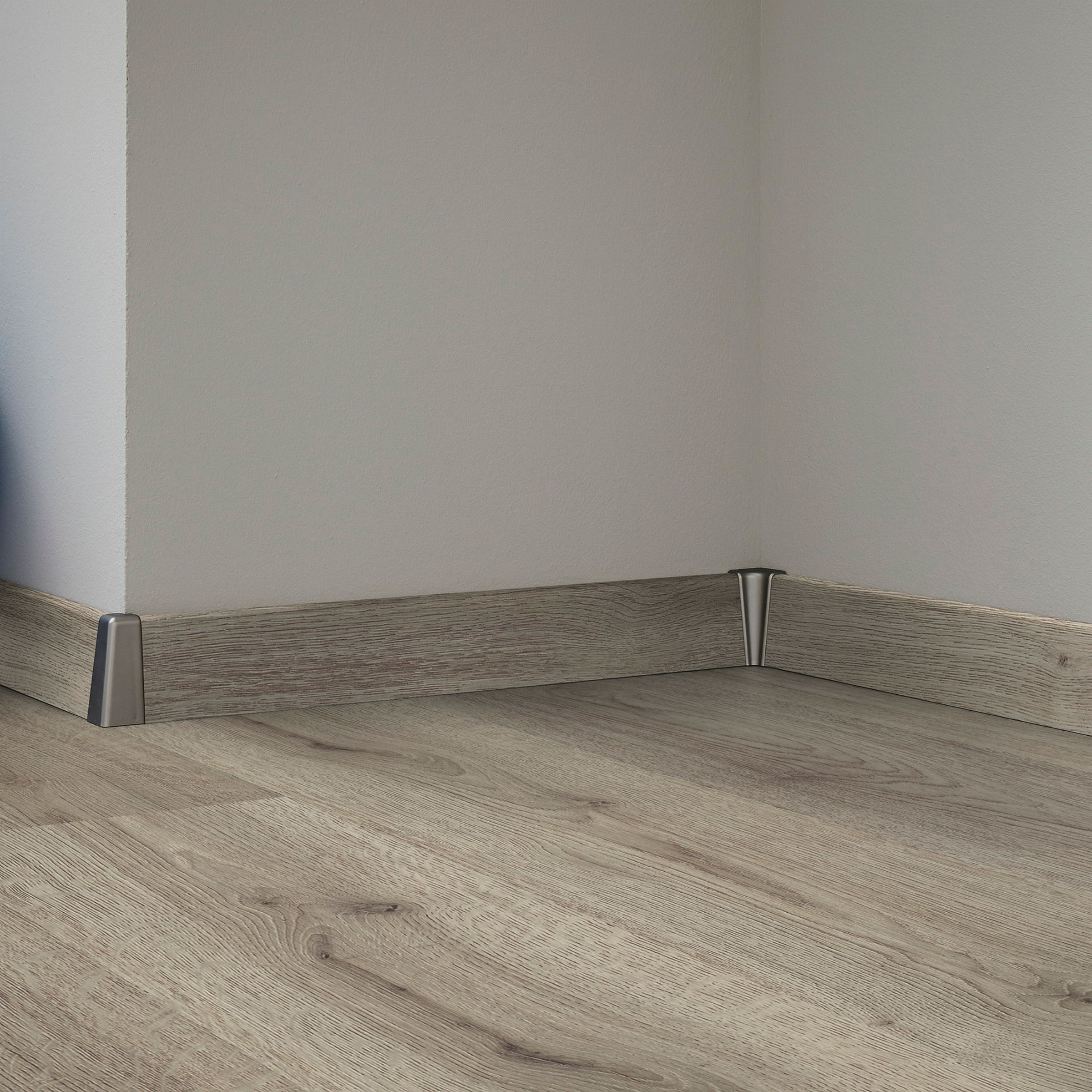 Sockelleiste 19x58x2400 mm