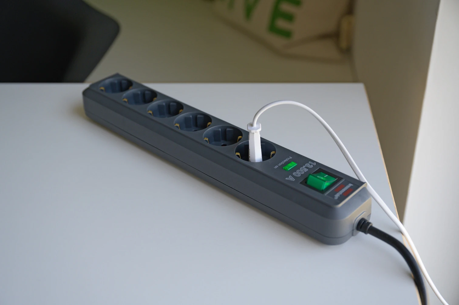 Eco-Line 6fach Leiste anthrazit *DE* 15m H05VV-F3G15 Ü-SchutzSchalter