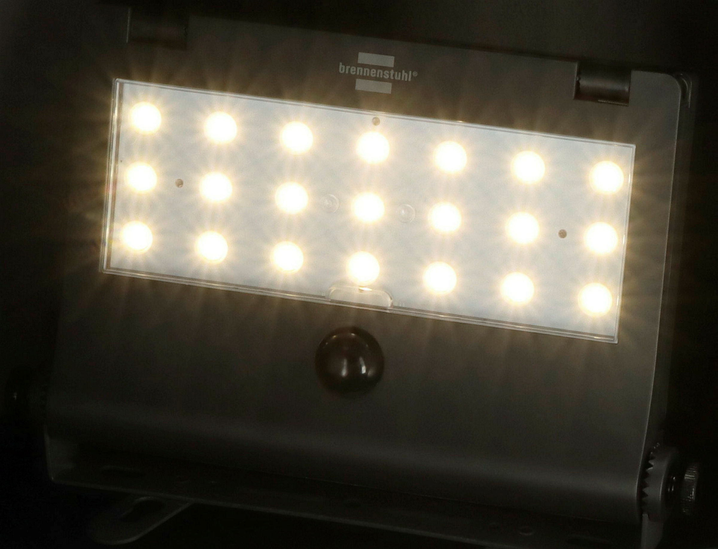 Solar LED Strahler SOL 1000 Pad mit Bewegungsmelder, 1000lm, IP65