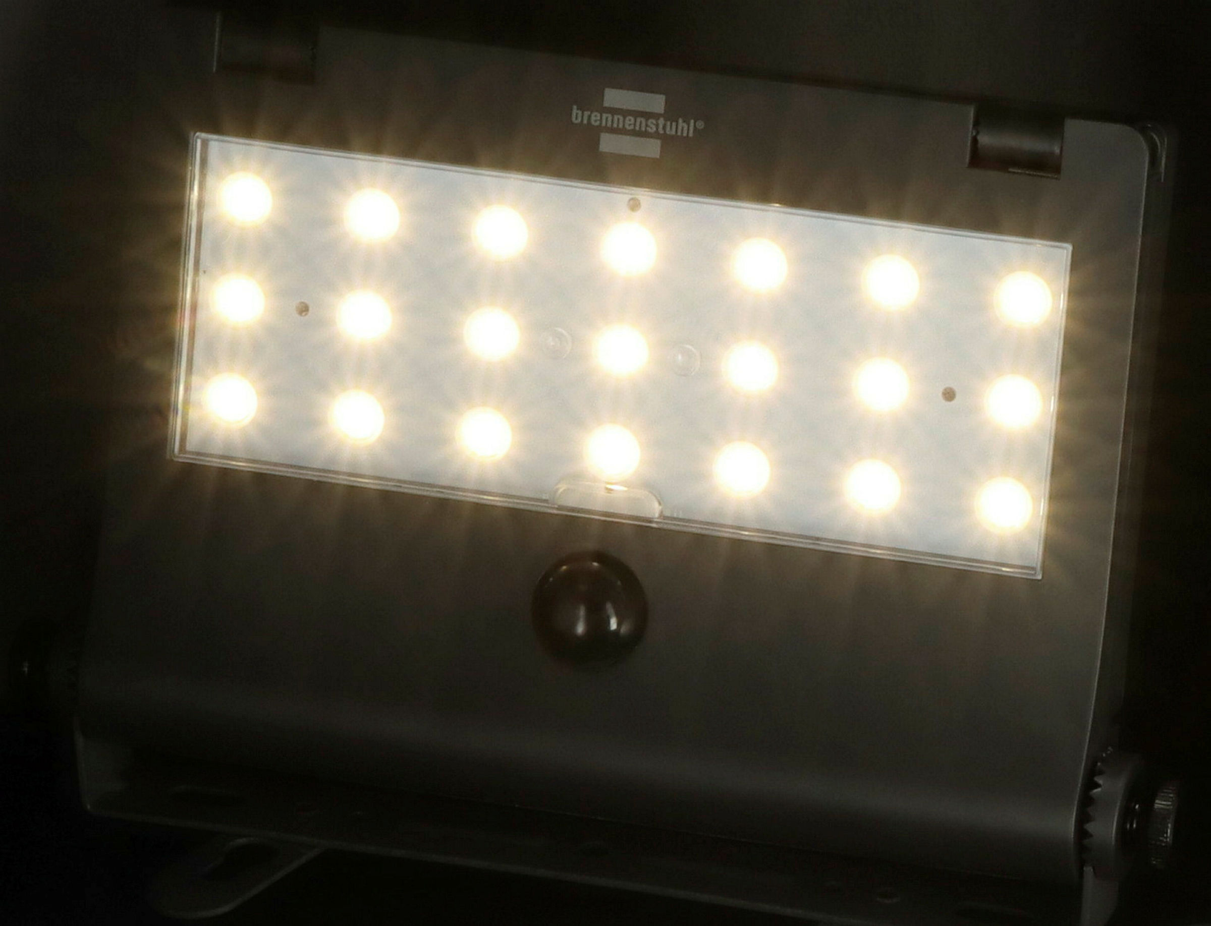 Solar LED Strahler SOL 1000 Pad mit Bewegungsmelder, 1000lm, IP65