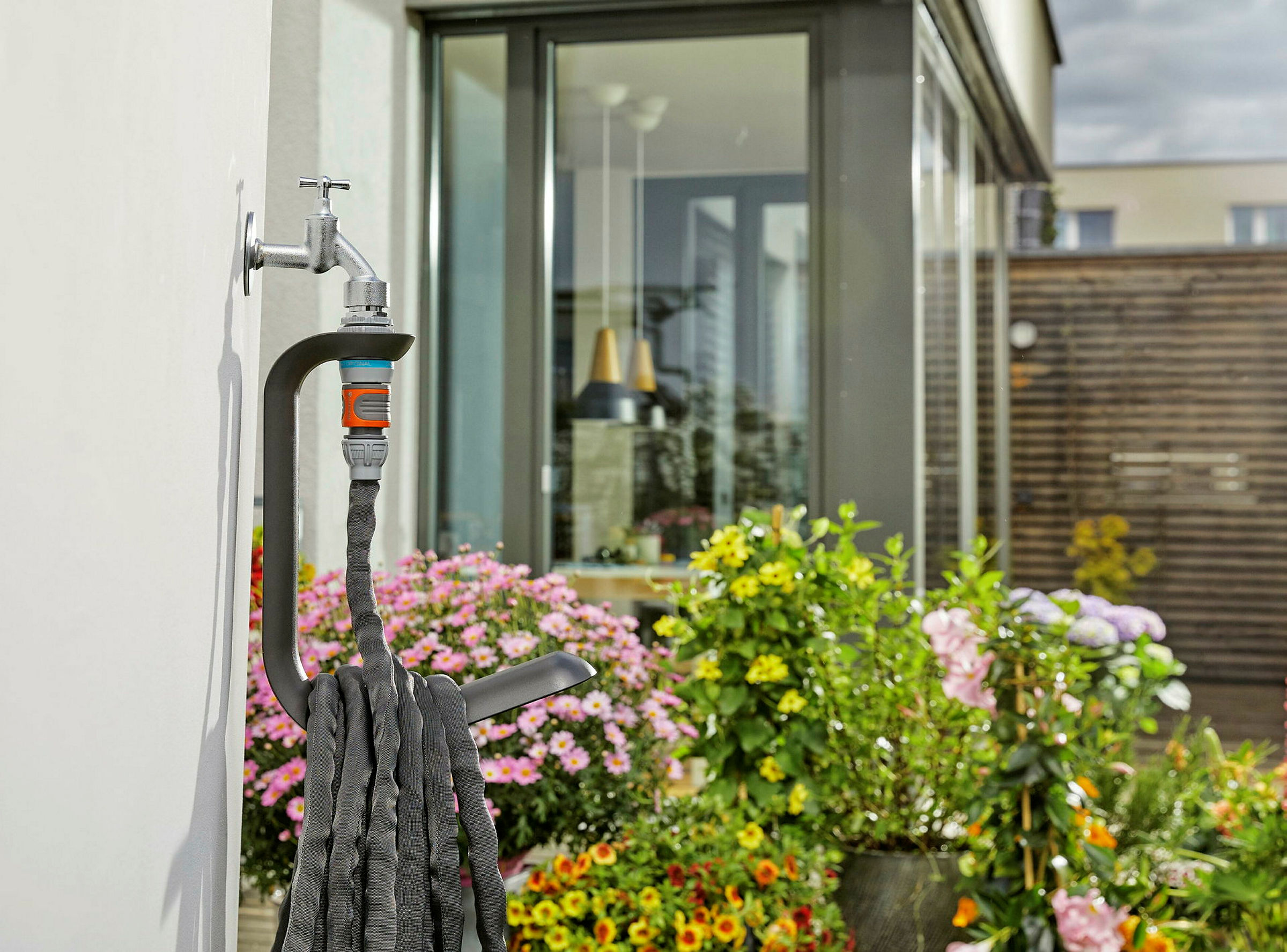 GARDENA Liano'' Schlauchaufbewahrung TapFix