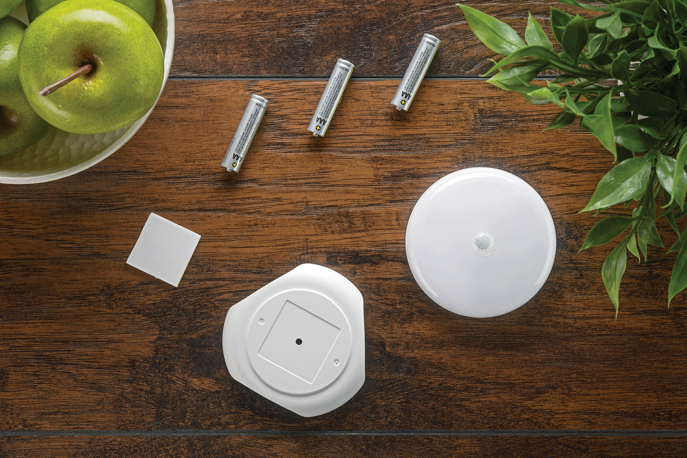 Flexibles Licht. Mit dem LED PUCK LIGHT MB800 Sensor benötigen Sie keinen S