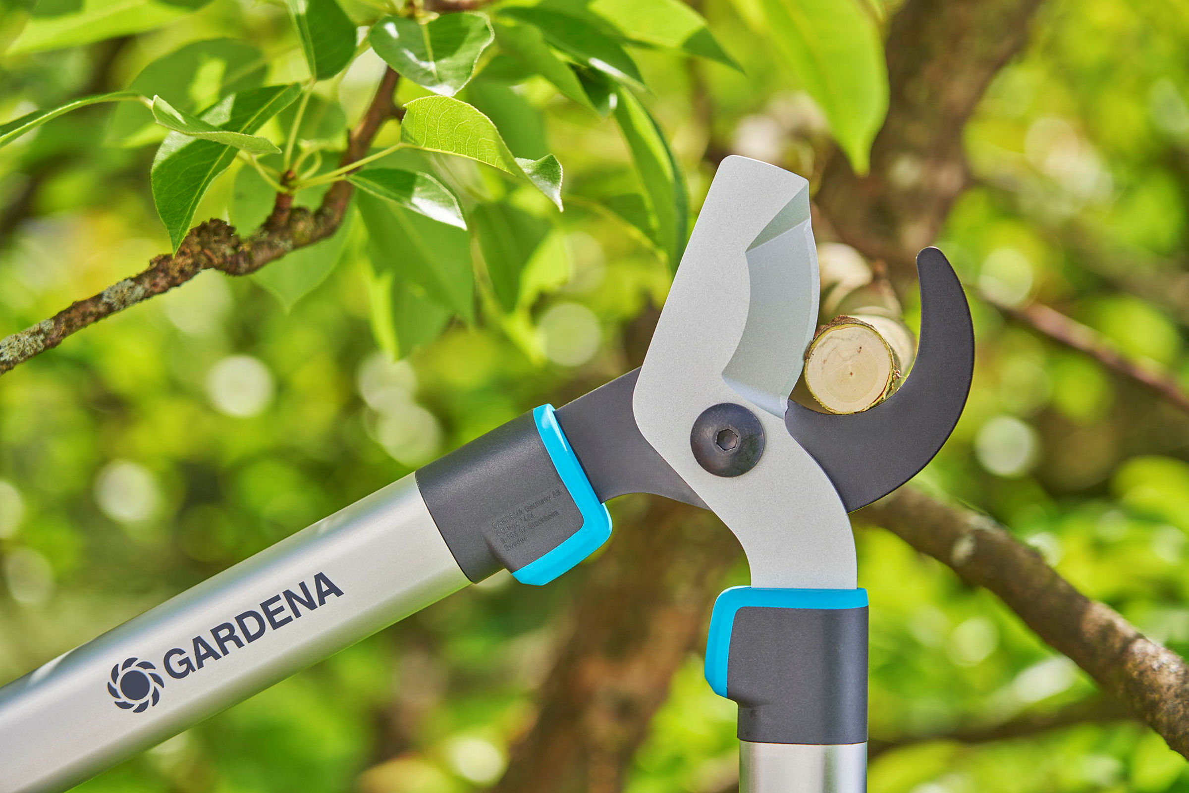 GARDENA Astschere EasyCut L Display Set, Bypass-Schneidprinzip