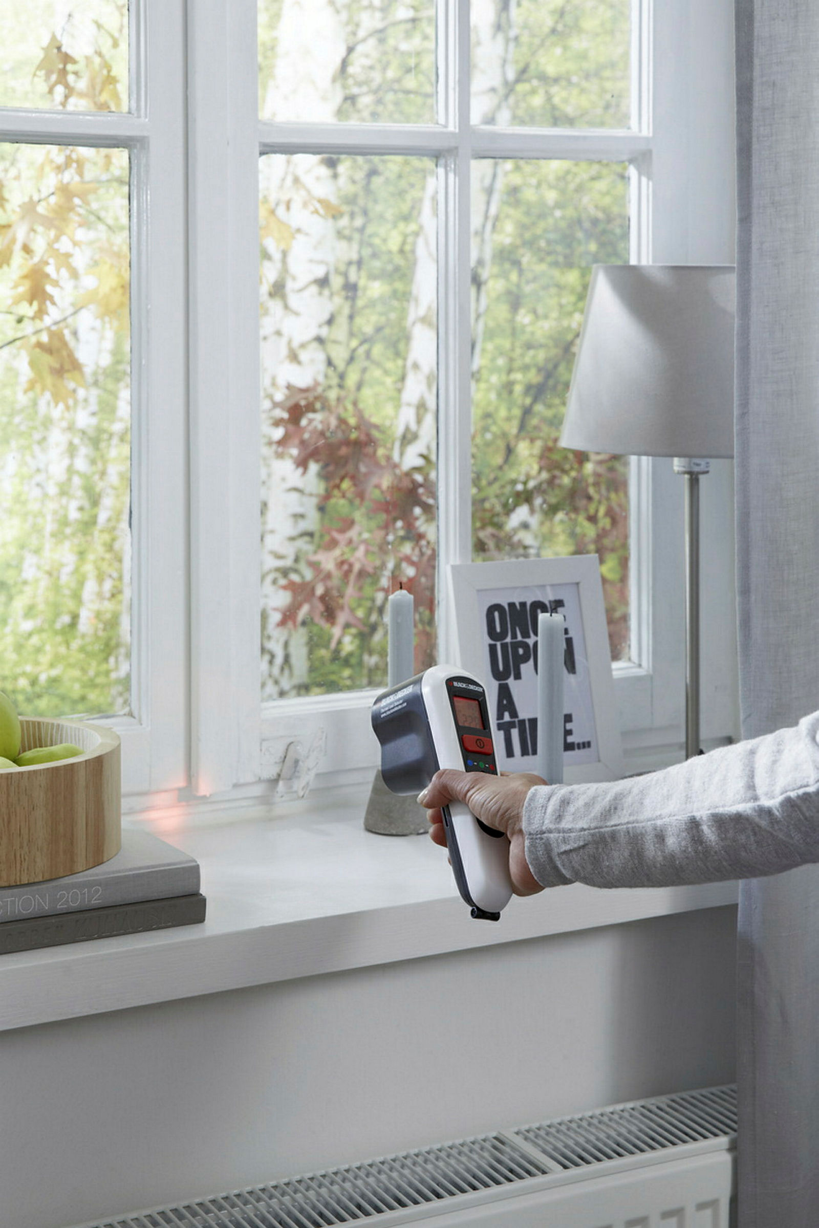 tesamoll® E-Profil weiß, für Spaltenm von 1-3,5mm